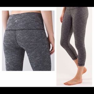 Lululemon Coco pique Wunder Under Crops Size 4